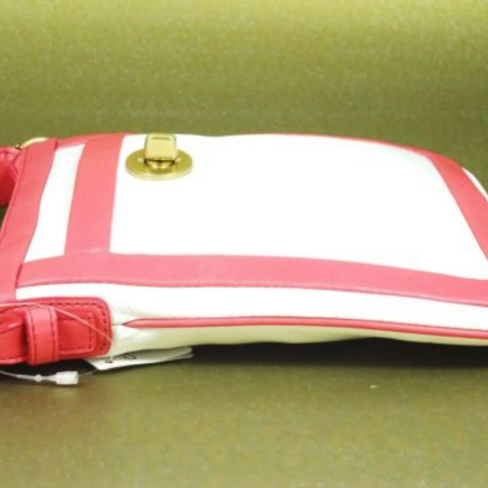 NWT Coach Coral White Leather CROSSBODY Swingpack - Picture 6 of 8